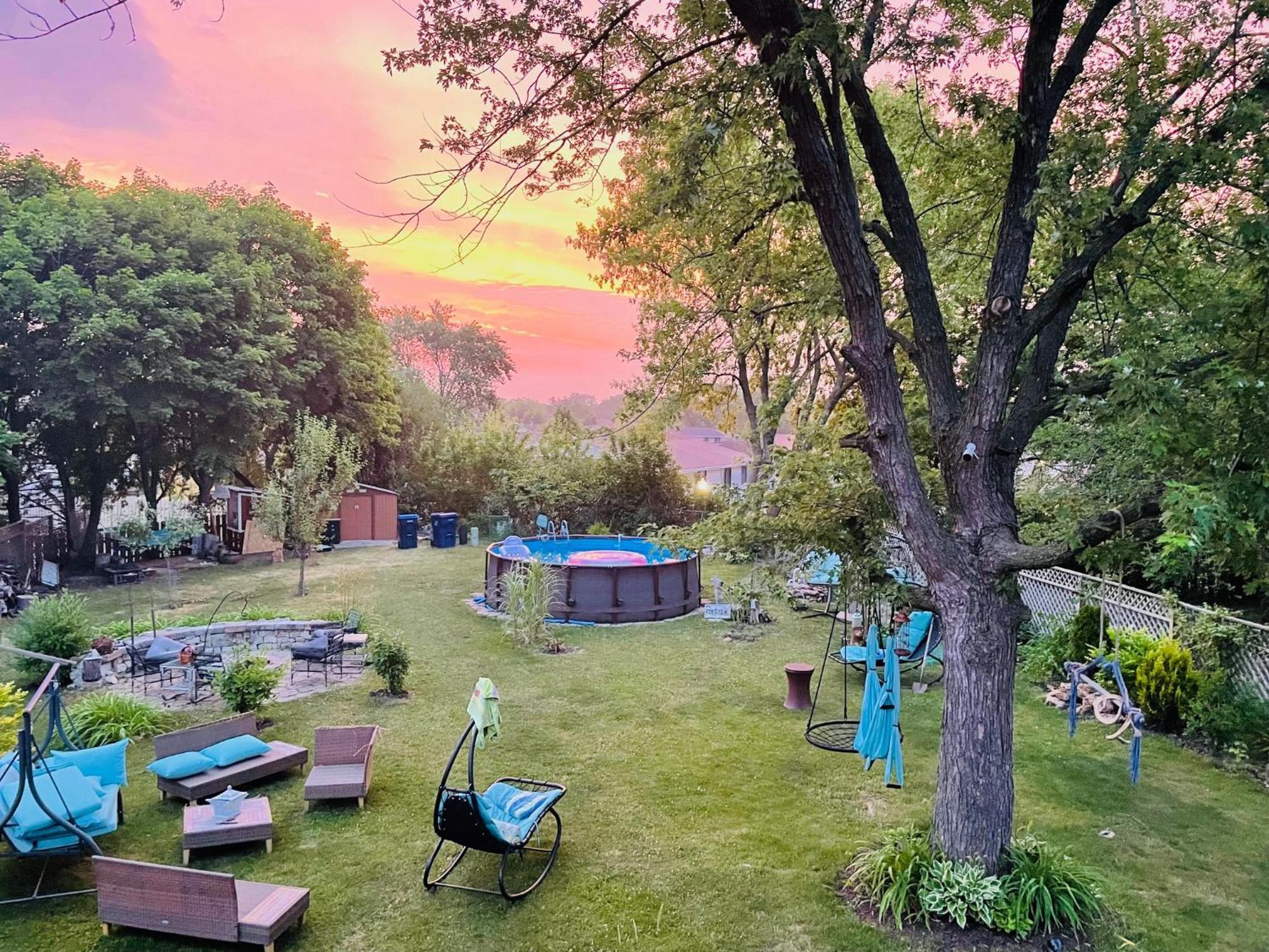 Schaumburg Paradise Oasis With A Secret Garden And Private Pool المظهر الخارجي الصورة